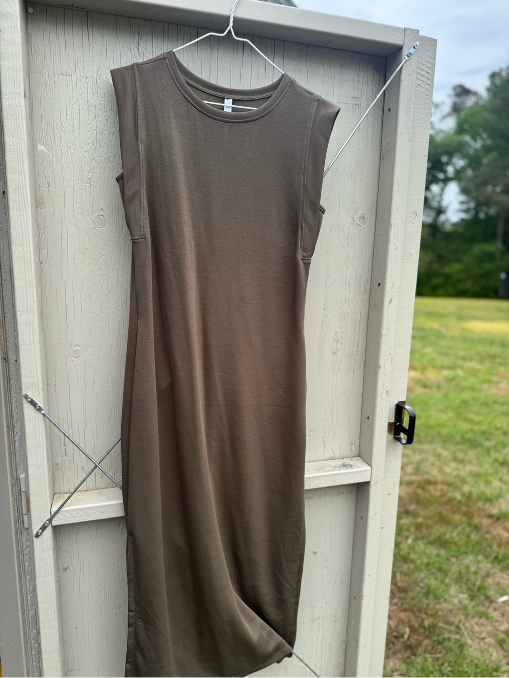 Sleeveless Brown Midi Dress